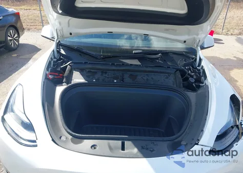 2022 Tesla Model Y Performance Dual Motor All-Wheel Drive from USA, damaged, VIN 7SAYGDEF4NF325779